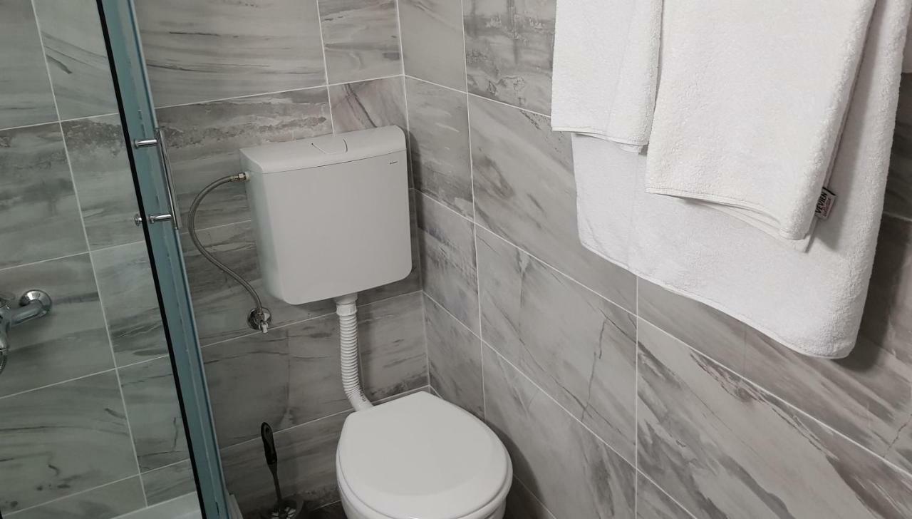 Banjalux Apartmani I Sobe Vrnjačka Banja Kültér fotó