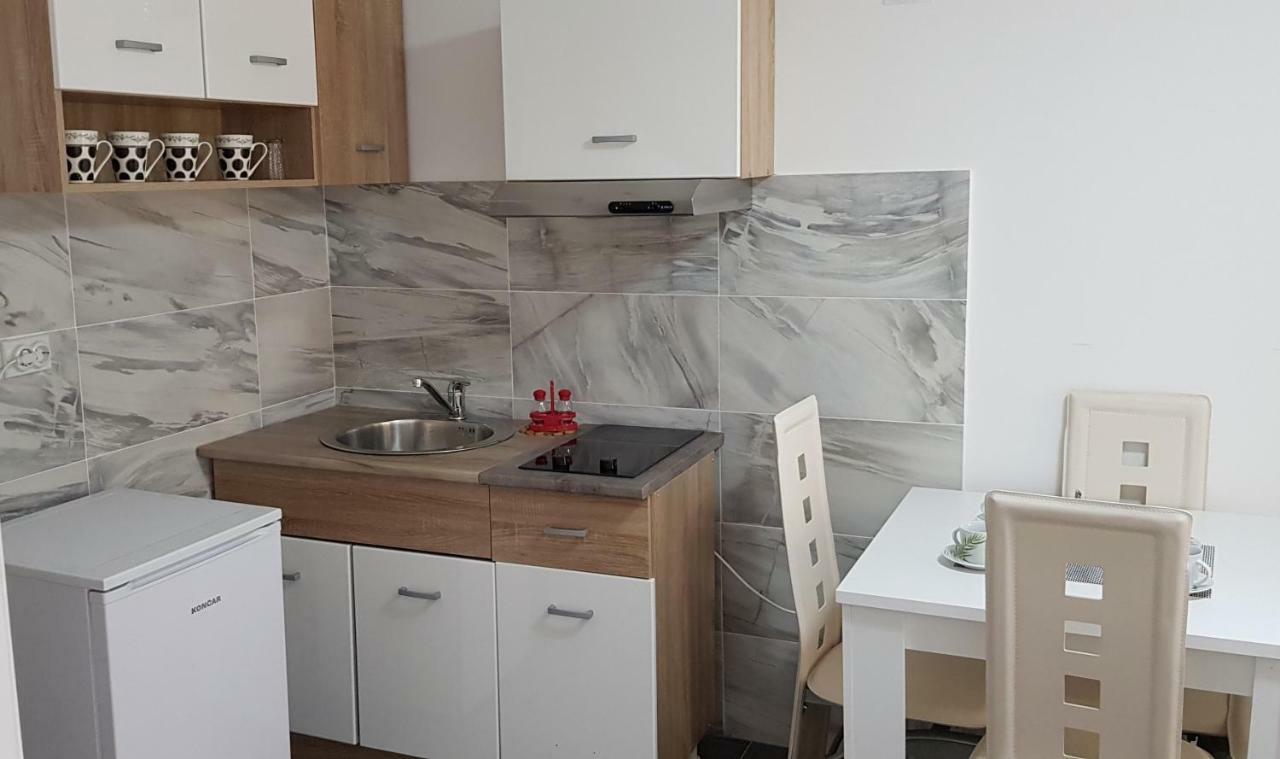 Banjalux Apartmani I Sobe Vrnjačka Banja Kültér fotó