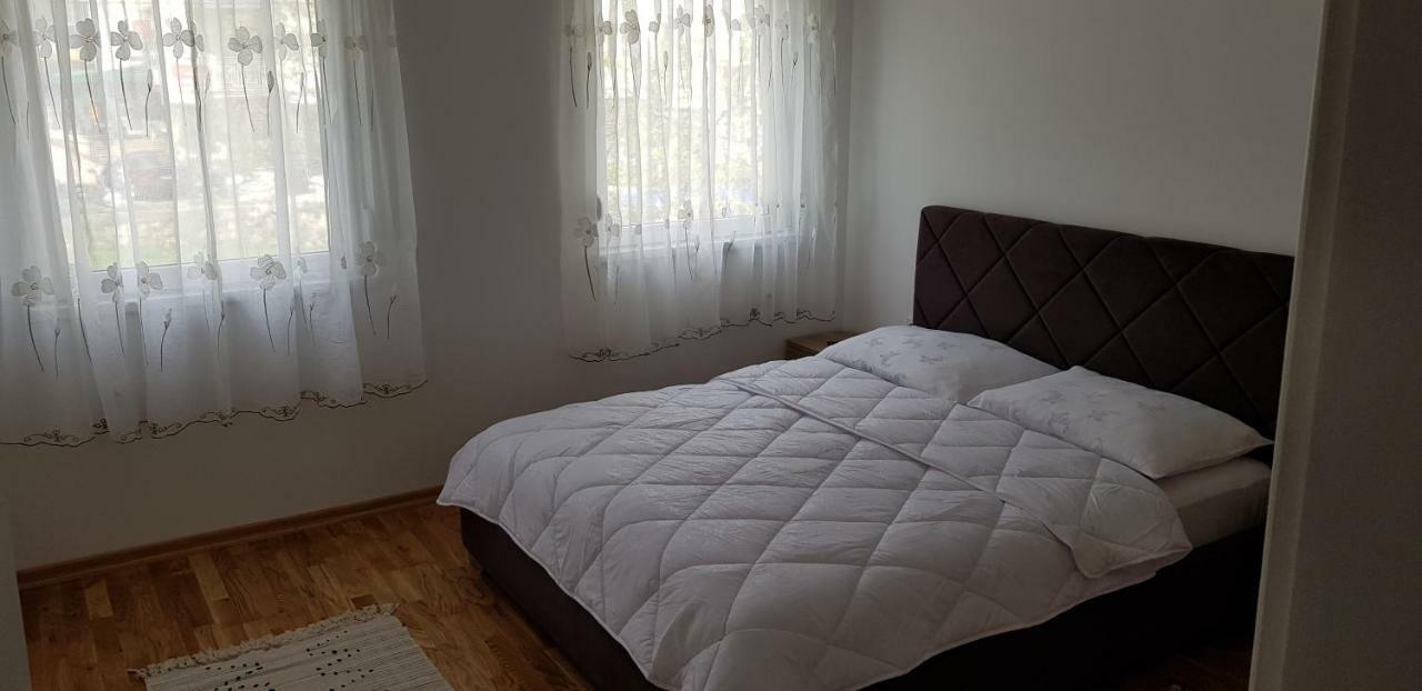 Banjalux Apartmani I Sobe Vrnjačka Banja Kültér fotó